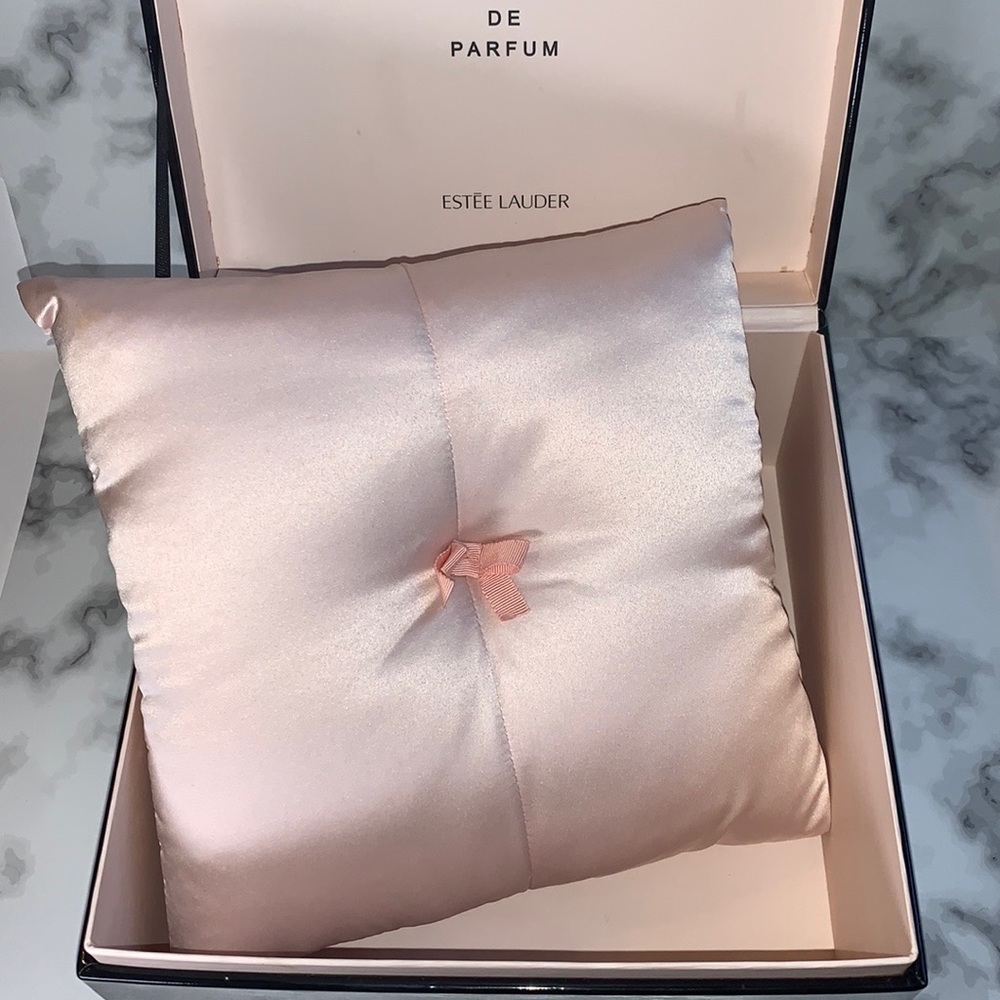 Estée Lauder Black Patent Jewelry Box with Satin Pillow & Modern Muse